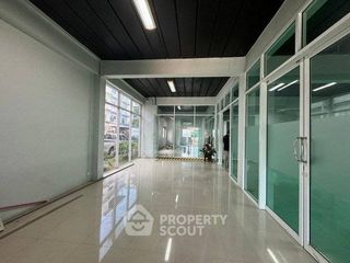 For rent and for sale 9 bedrooms house in Mueang Chon Buri, Chonburi