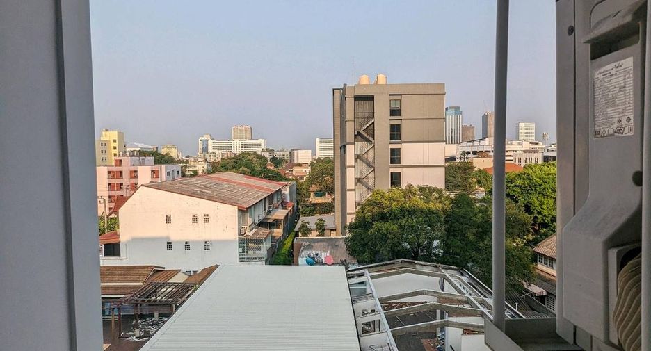 For sale 2 bedrooms condo in Chatuchak, Bangkok