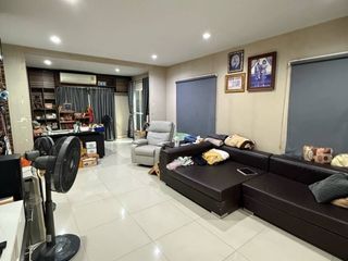 Casa en venta de 3 habitaciones en Suan Luang, Bangkok