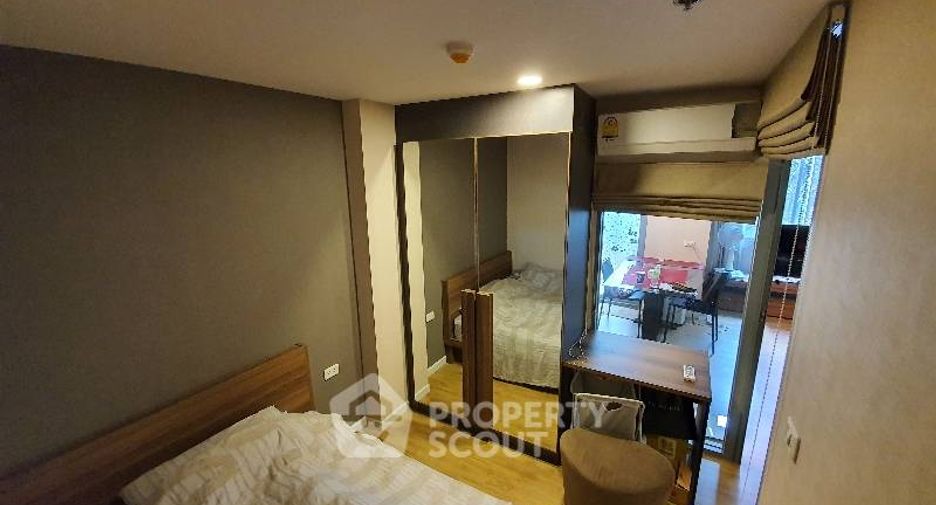 For sale 1 bed condo in Yan Nawa, Bangkok