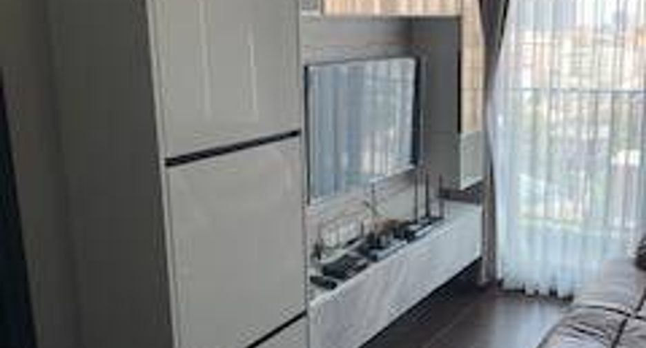 For sale 1 bed condo in Watthana, Bangkok