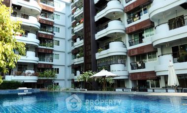 For sale 1 Beds condo in Phra Khanong, Bangkok