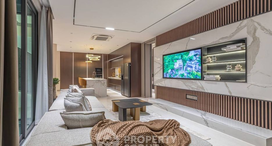 For sale 6 bedrooms villa in Sattahip, Chonburi