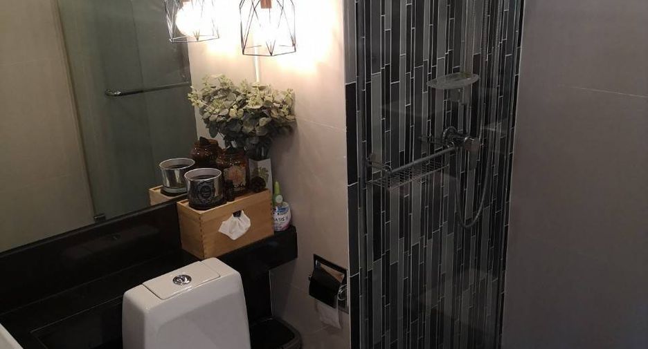 Wohnung zum Kauf mit 1 Zimmer in Sathon, Bangkok