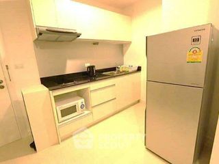 For sale 1 bed condo in Phaya Thai, Bangkok