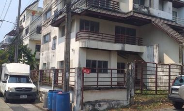出售 5 卧室 独立屋 在 Suan Luang, 曼谷