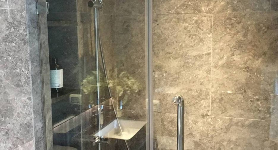 For sale 2 bedrooms condo in Watthana, Bangkok