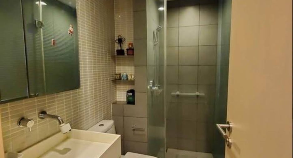 For sale 1 bed condo in Phaya Thai, Bangkok
