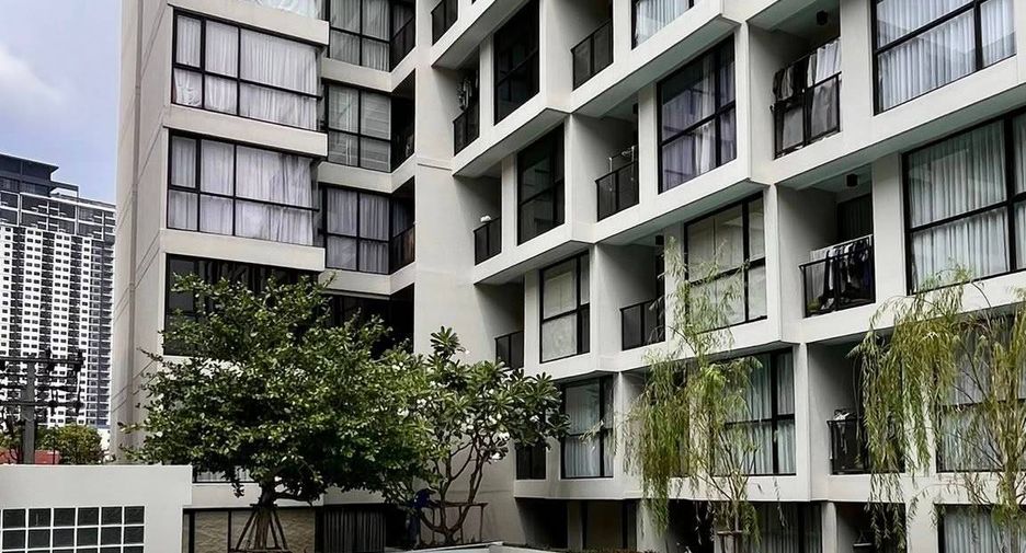 For rent and for sale 1 bed condo in Khlong San, Bangkok