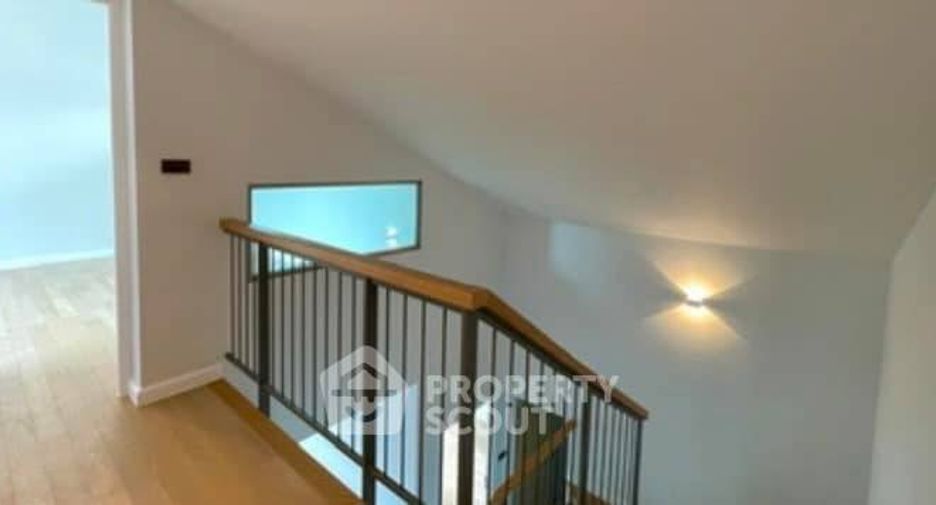 For sale 3 bedrooms house in Khan Na Yao, Bangkok