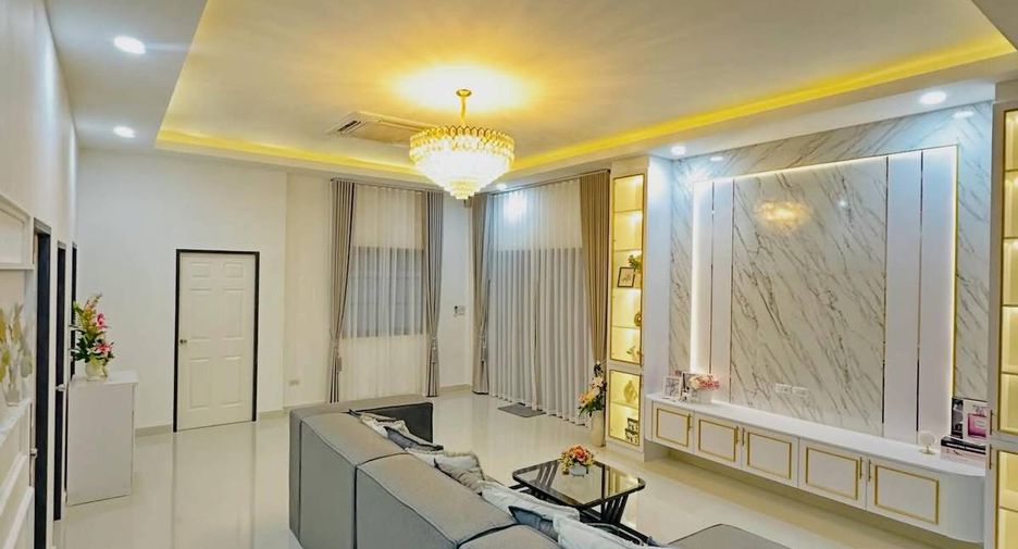 For sale 4 bedrooms house in Bang Lamung, Chonburi