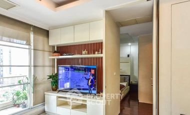 Продажа 2 спальни кондо в Ратчатхещи, Бангкок