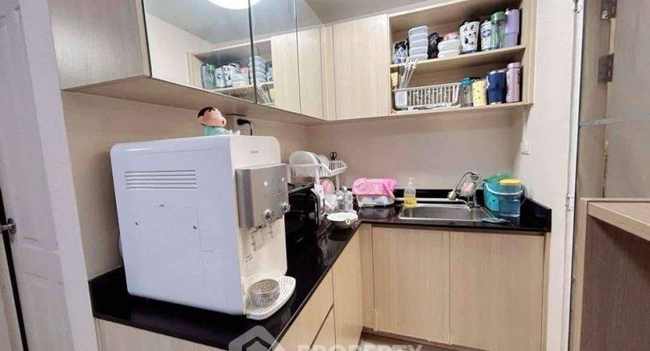 For sale 3 bedrooms townhouse in Lat Phrao, Bangkok