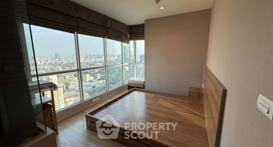 For sale 2 bedrooms condo in Phaya Thai, Bangkok