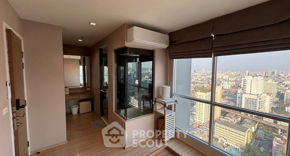 For sale 2 bedrooms condo in Phaya Thai, Bangkok