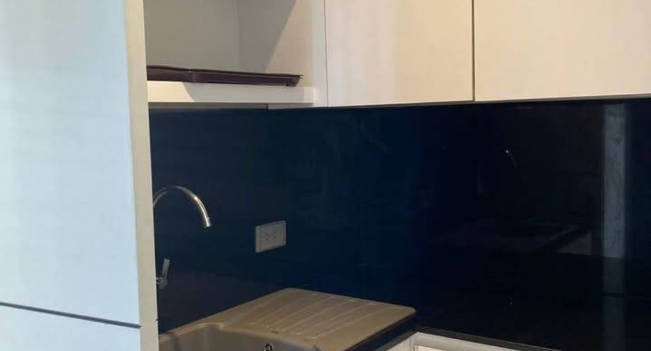 Wohnung zur Miete und zum Kauf mit 2 Zimmer in Khlong Toei, Bangkok
