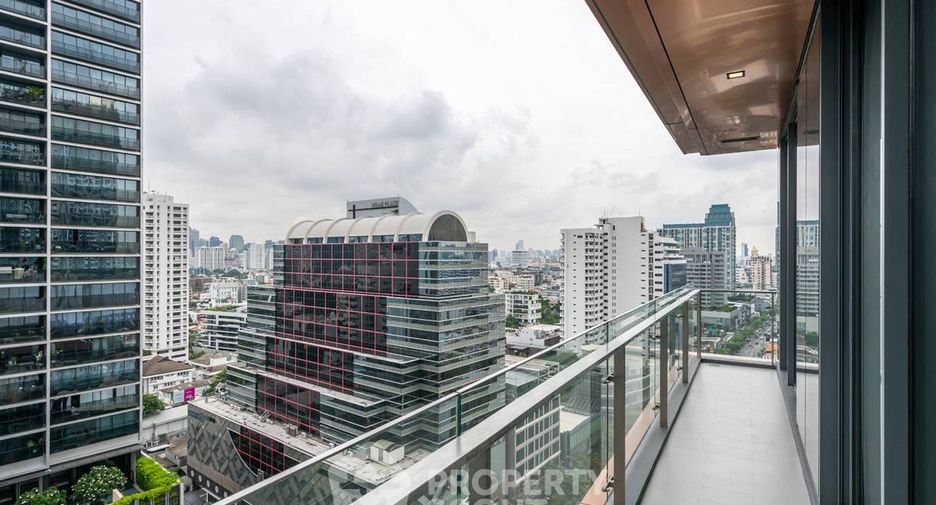 For sale 2 bedrooms condo in Watthana, Bangkok