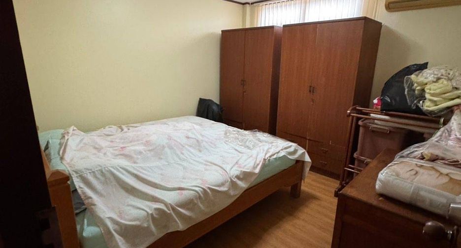 Продажа 4 спальни дом в Пратумнак, Паттайя