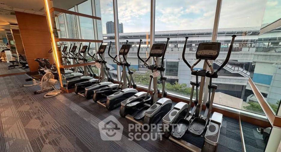 Condo en venta de 1 habitaciones en Thon Buri, Bangkok