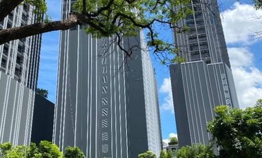 For sale 2 bedrooms condo in Watthana, Bangkok