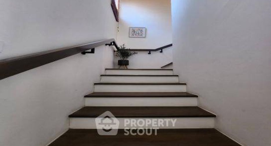 For sale 4 bedrooms townhouse in Phan Thong, Chonburi