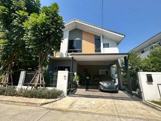 For rent そして for sale 3 ベッドルーム house in Min Buri, Bangkok