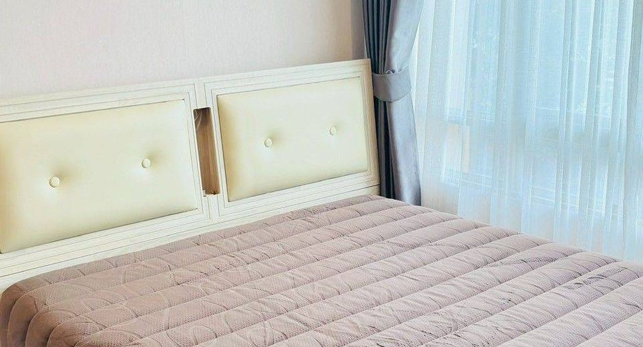 For sale 1 bed condo in Huai Khwang, Bangkok