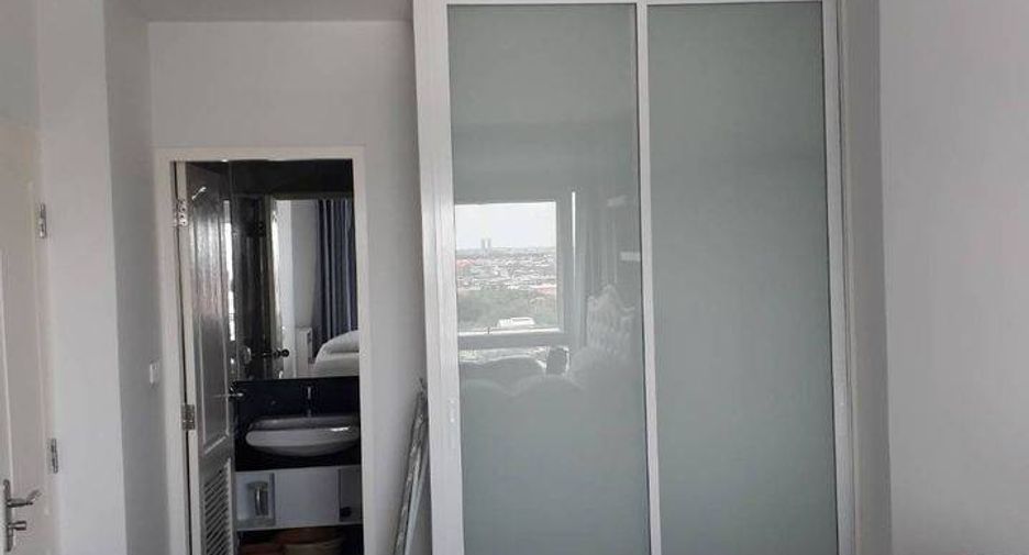For sale 1 bed condo in Thon Buri, Bangkok