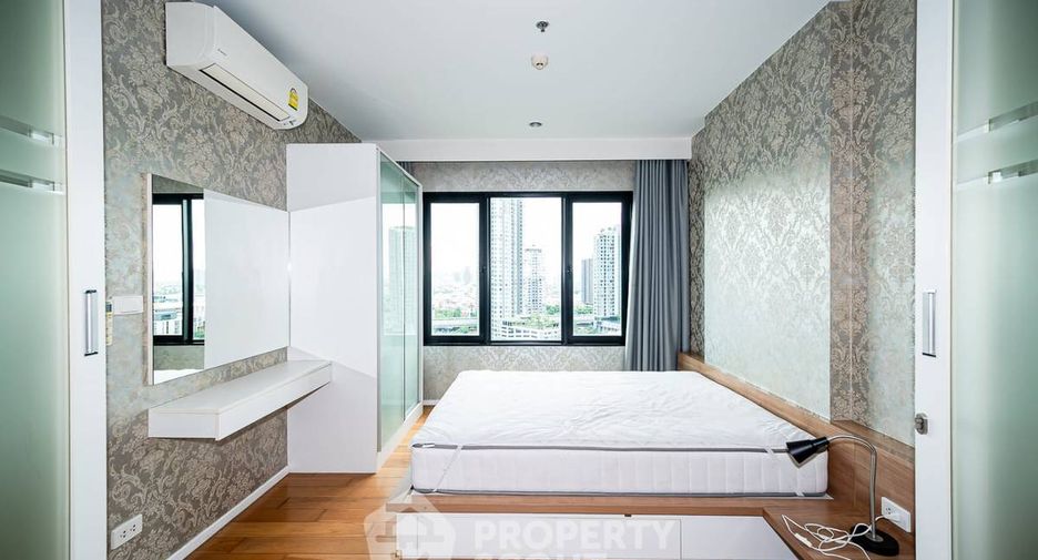 For sale 1 bed condo in Watthana, Bangkok