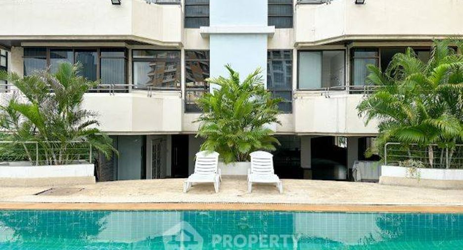 For sale 10 bedrooms apartment in Khlong Toei, Bangkok