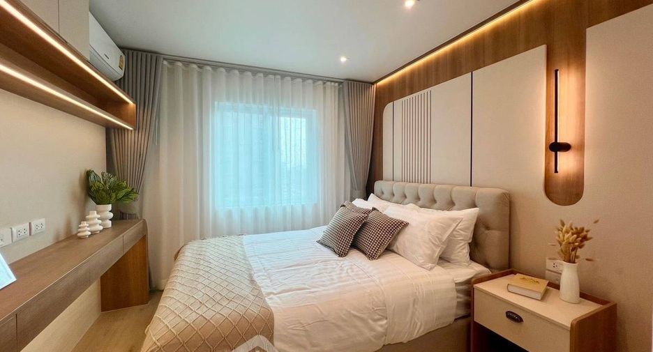 À vendre 2 chambres condo à Yan Nawa, Bangkok