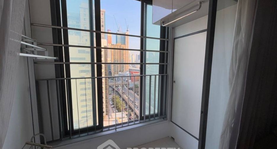 For sale 2 bedrooms condo in Ratchathewi, Bangkok