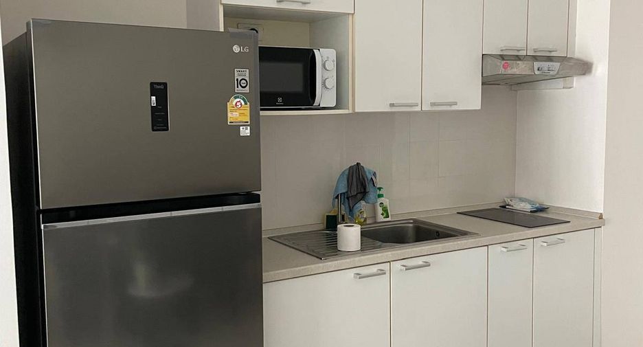 For sale 1 bed condo in Watthana, Bangkok