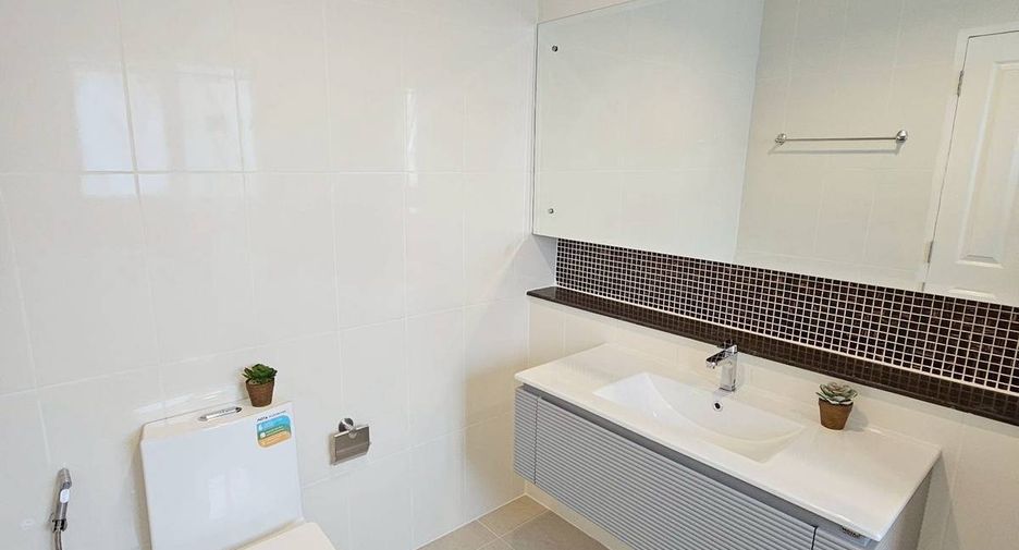 For sale 3 bedrooms house in Khan Na Yao, Bangkok