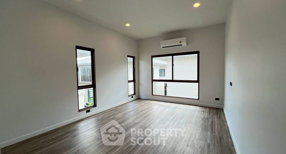 ขาย 4 ห้องนอน บ้านเดี่ยว ใน บางกะปิ, กรุงเทพฯ