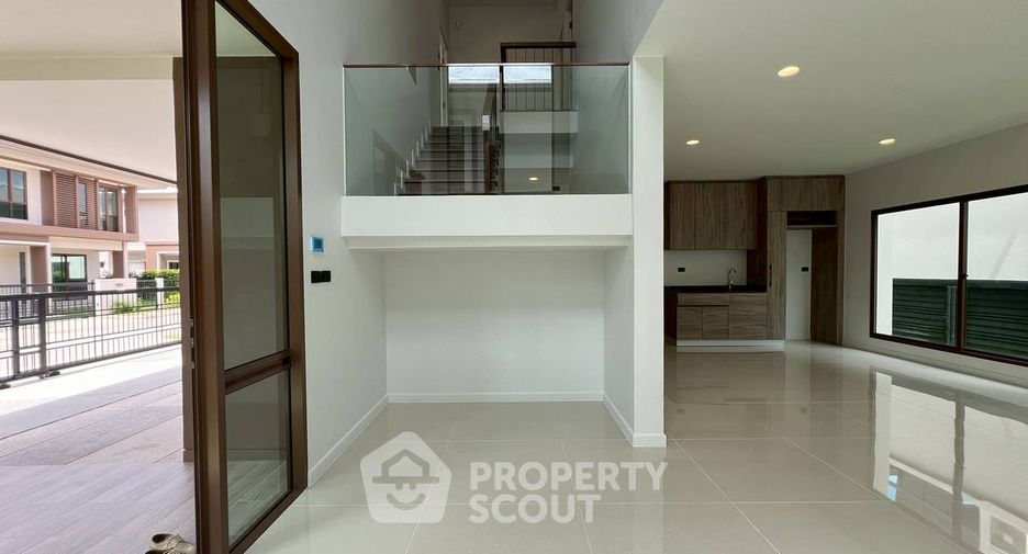 ขาย 4 ห้องนอน บ้านเดี่ยว ใน บางกะปิ, กรุงเทพฯ