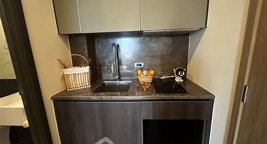 Condo en venta de 1 habitaciones en Khlong Toei, Bangkok