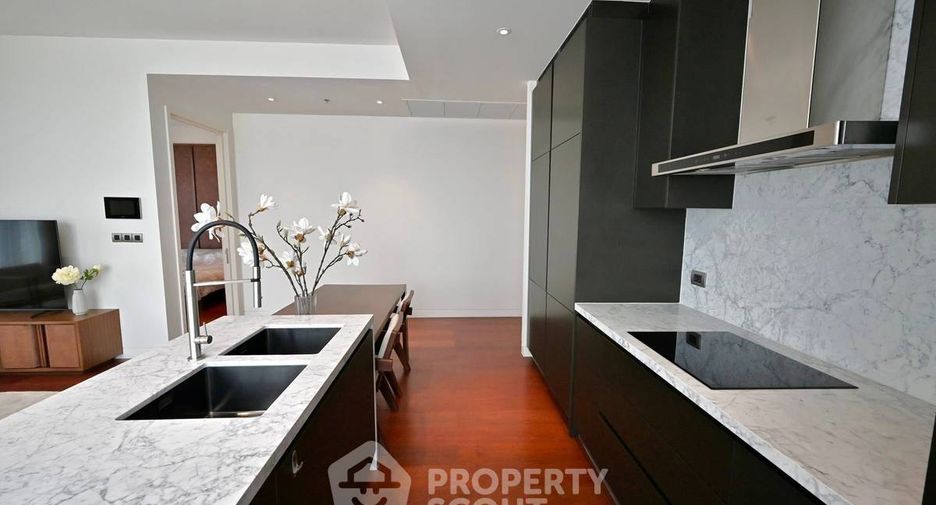 For rent and for sale 3 bedrooms condo in Watthana, Bangkok