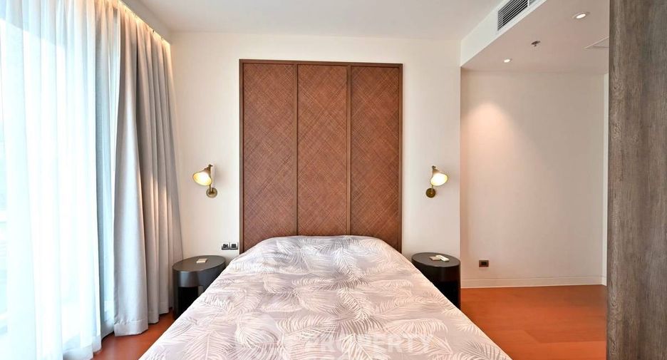 For rent and for sale 3 bedrooms condo in Watthana, Bangkok