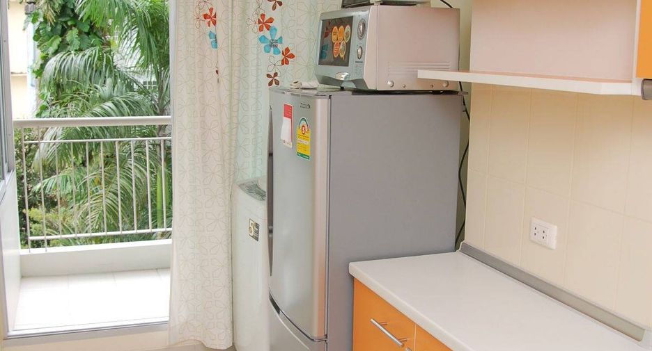 For sale 1 bed condo in Khlong Toei, Bangkok