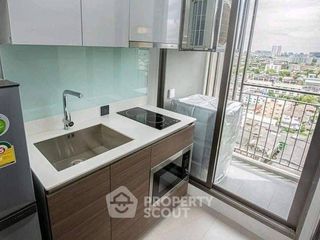 Продажа 1 кровать кондо в Банг Пхлат, Бангкок