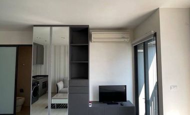 出售 1 卧室 公寓 在 Huai Khwang, 曼谷