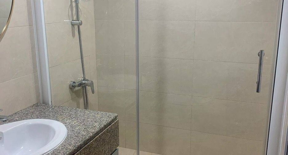 For sale 2 bedrooms condo in Yan Nawa, Bangkok