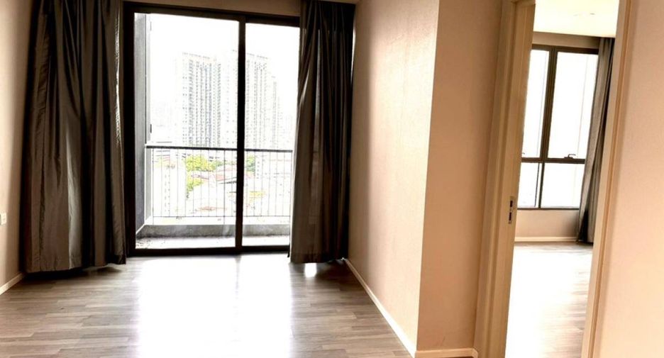 For sale 2 bedrooms condo in Sathon, Bangkok