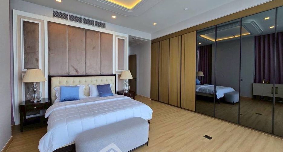 For rent and for sale 3 bedrooms condo in Watthana, Bangkok