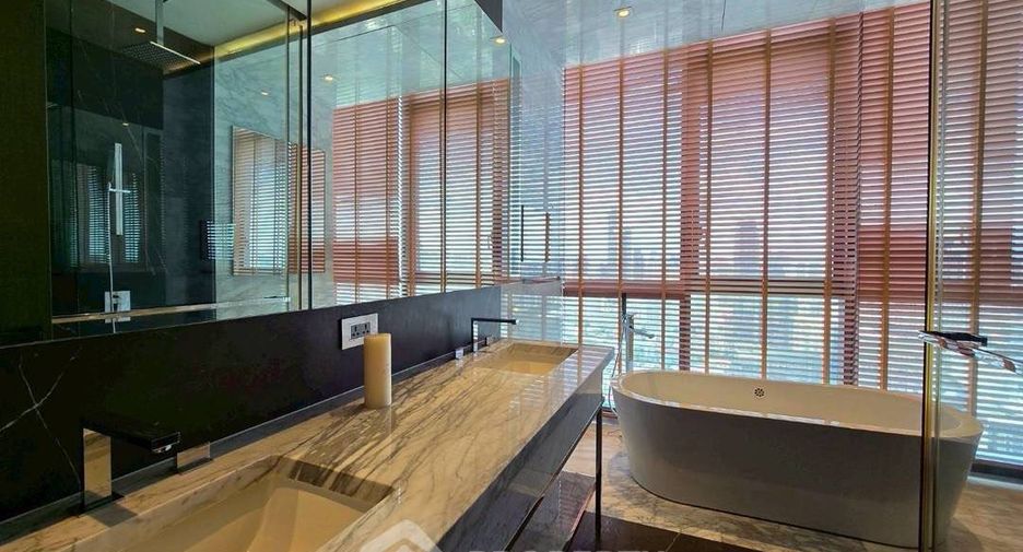 For rent and for sale 3 bedrooms condo in Watthana, Bangkok