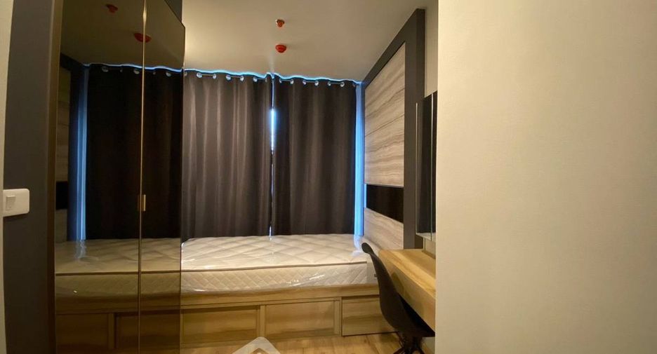 For sale 2 bedrooms condo in Bang Phlat, Bangkok