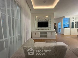 Haus zur Miete und zum Kauf mit 5 Zimmer in Prawet, Bangkok