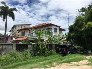 For sale 3 bedrooms house in Ban Bueng, Chonburi