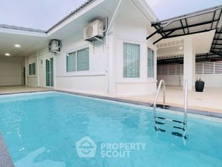 For sale 3 bedrooms villa in Bang Lamung, Chonburi